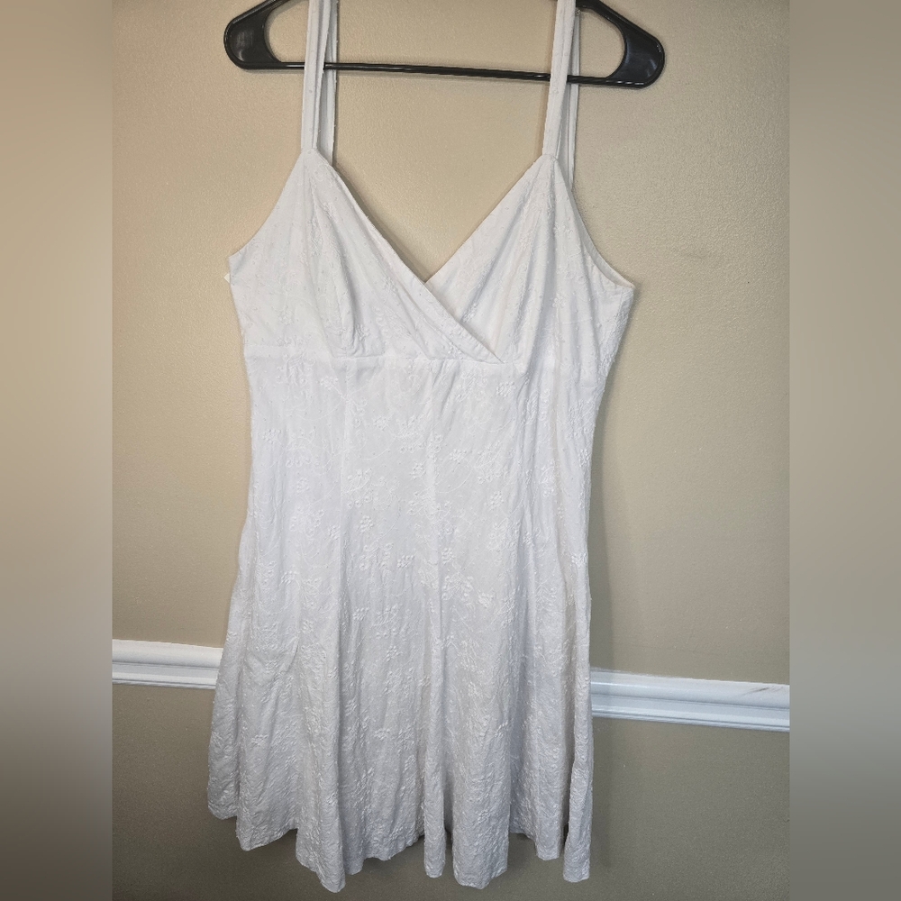 American Living Ivory Sleeveless Dress